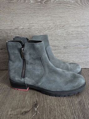 Sorel Emelie II Zip Waterproof Suede Ankle Boots size 8 Gray